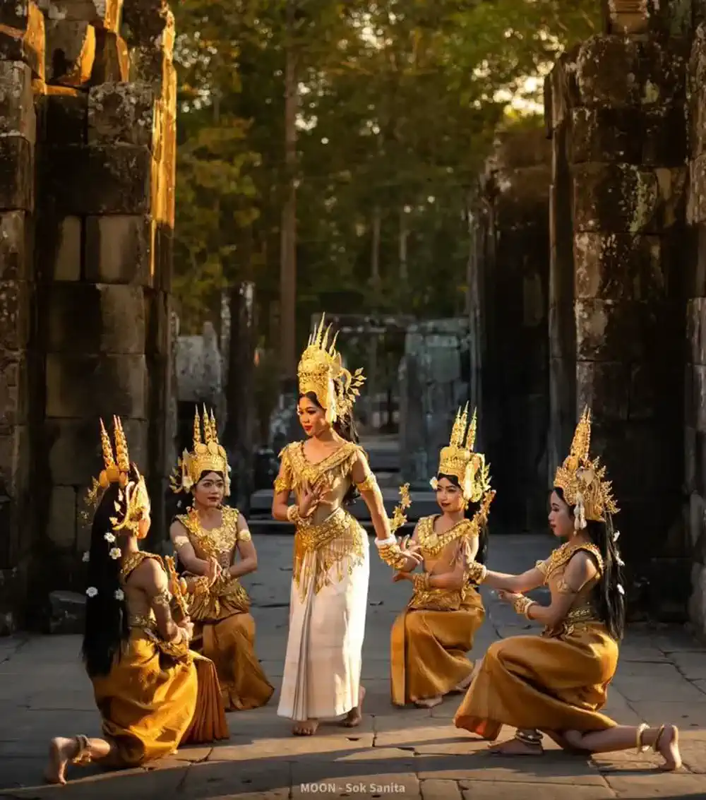Phnom Penh – Siem Reap