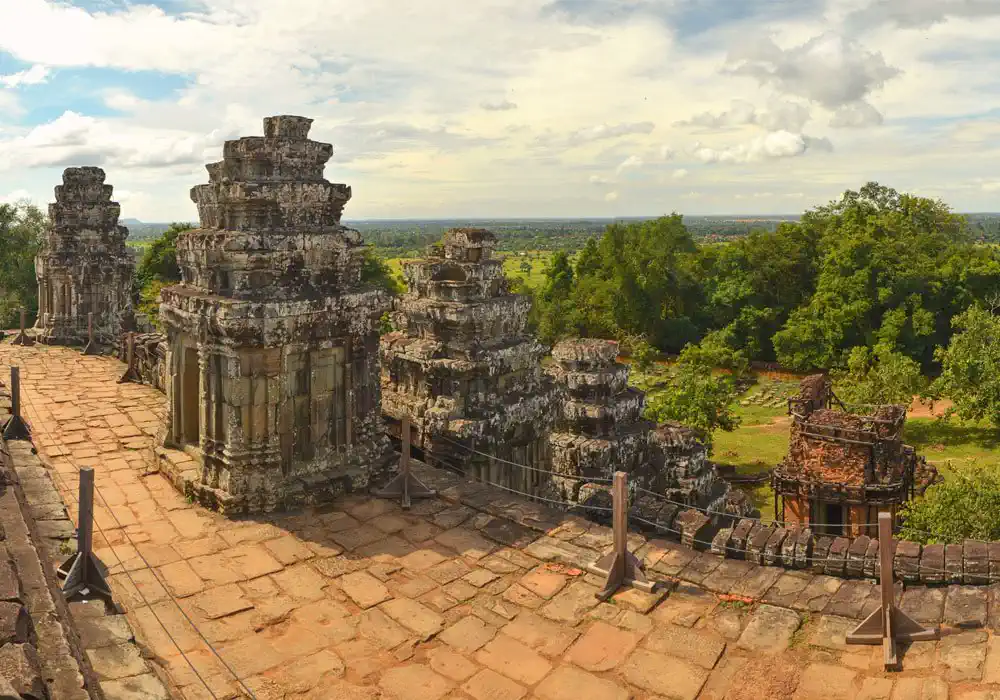 Phnom Bakheng Sunset